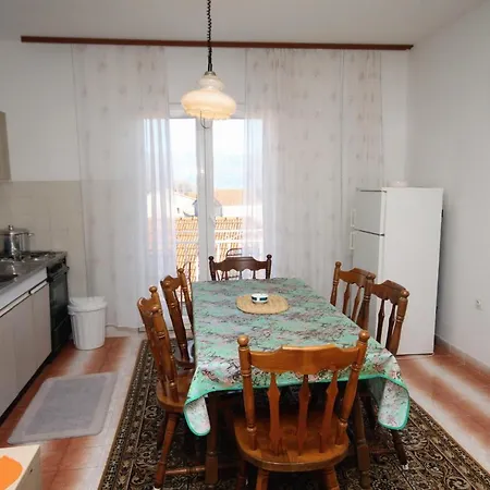 With Parking Space Supetar, Brac - 6035 Appartement